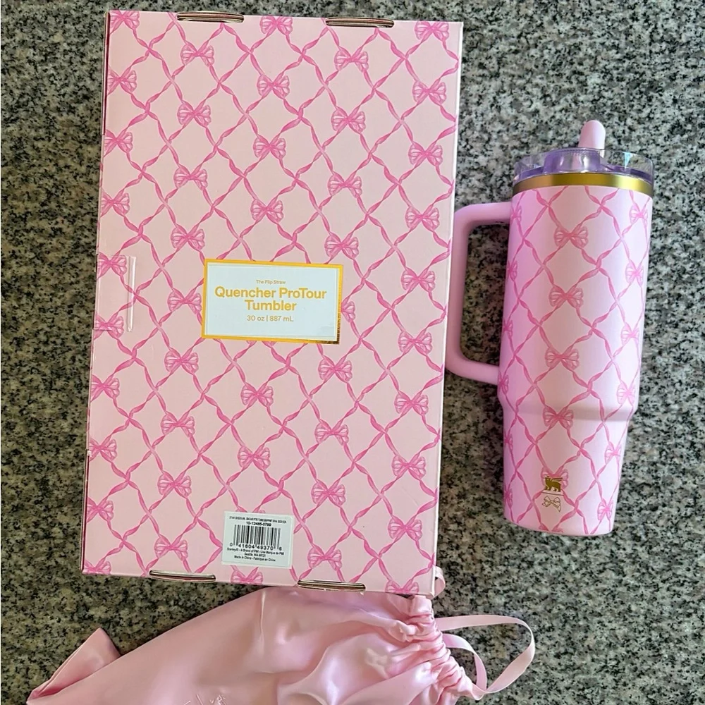 ♥️💖 FIRM Stanley x LoveShackFancy Protour Ribbon Bow SATIN DRAWSTRING BAG NWT - Picture 4 of 10